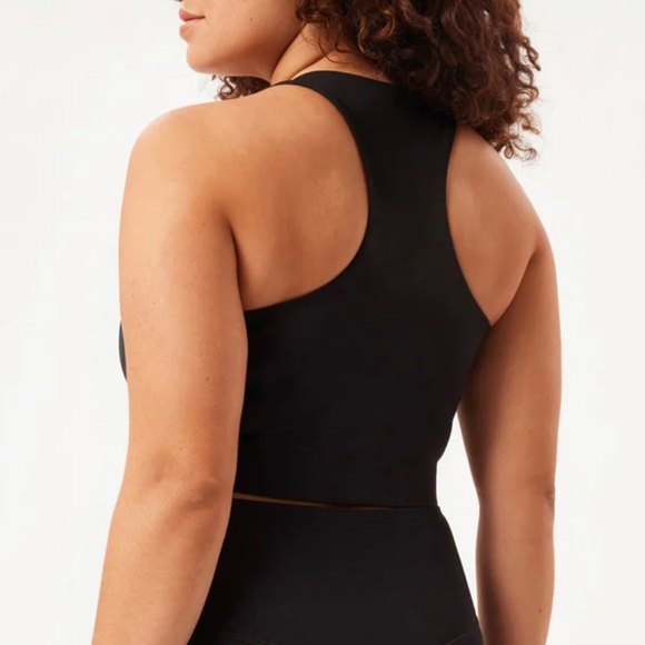 Girlfriend Collective Paloma Racerback Bra Top in Black - Picture 2 of 8